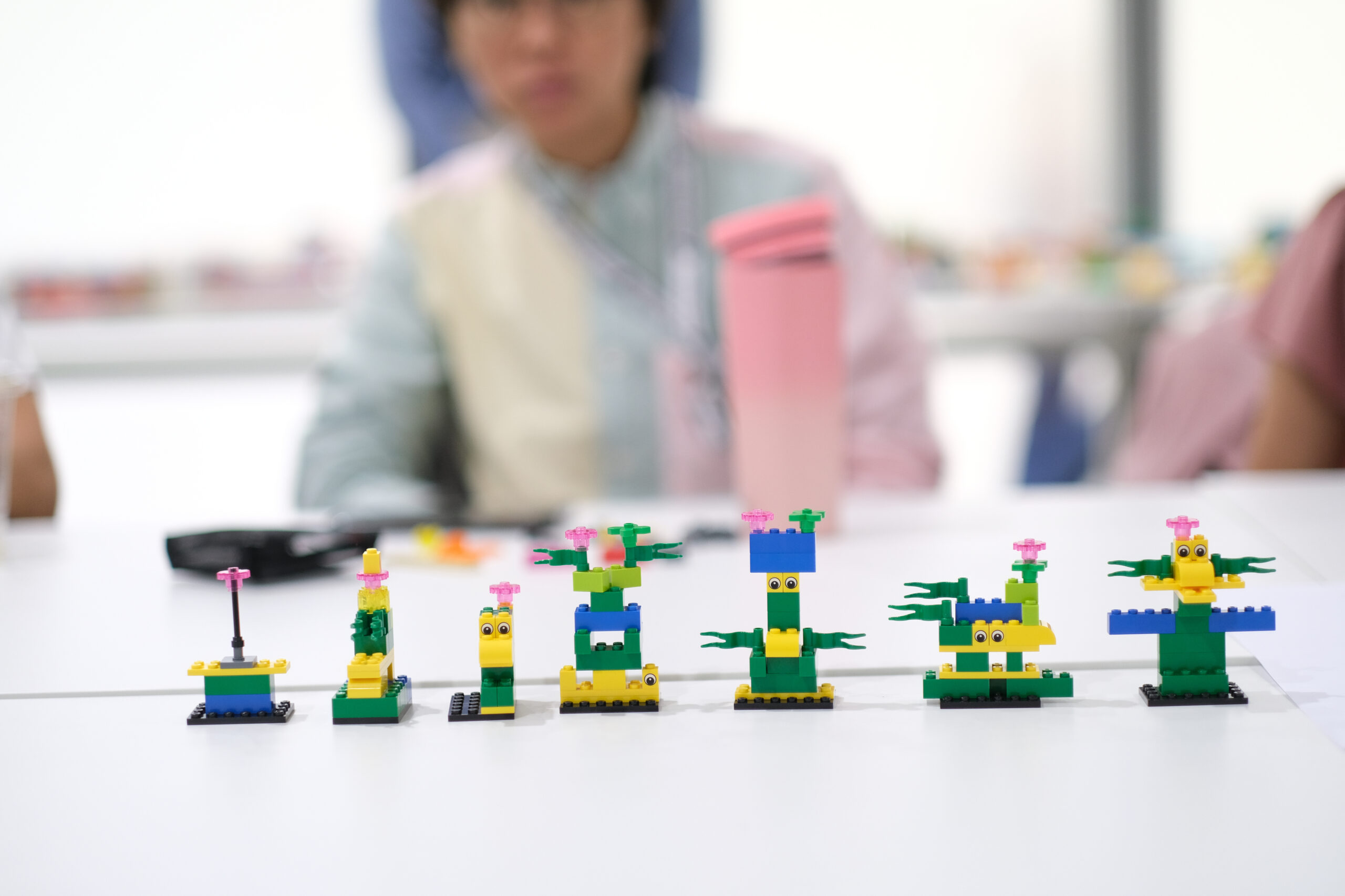 BRAVEWAY - ผู้เชี่ยวชาญการจัดกิจกรรม Team Building ด้วย LEGO SEIOUS PLAY