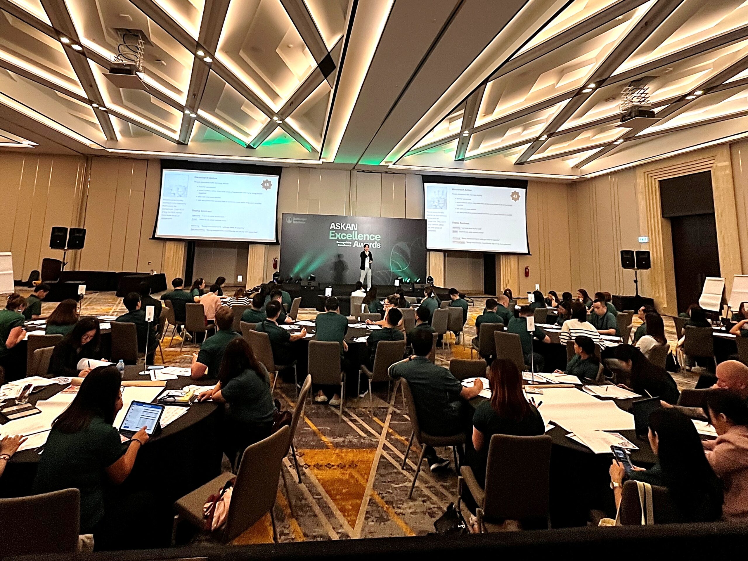 BRAVEWAY - ผู้เชี่ยวชาญด้านการพัฒนาทีมและผู้นำด้วยเครื่องมือ CliftonStrengths หรือ StrengthsFinder