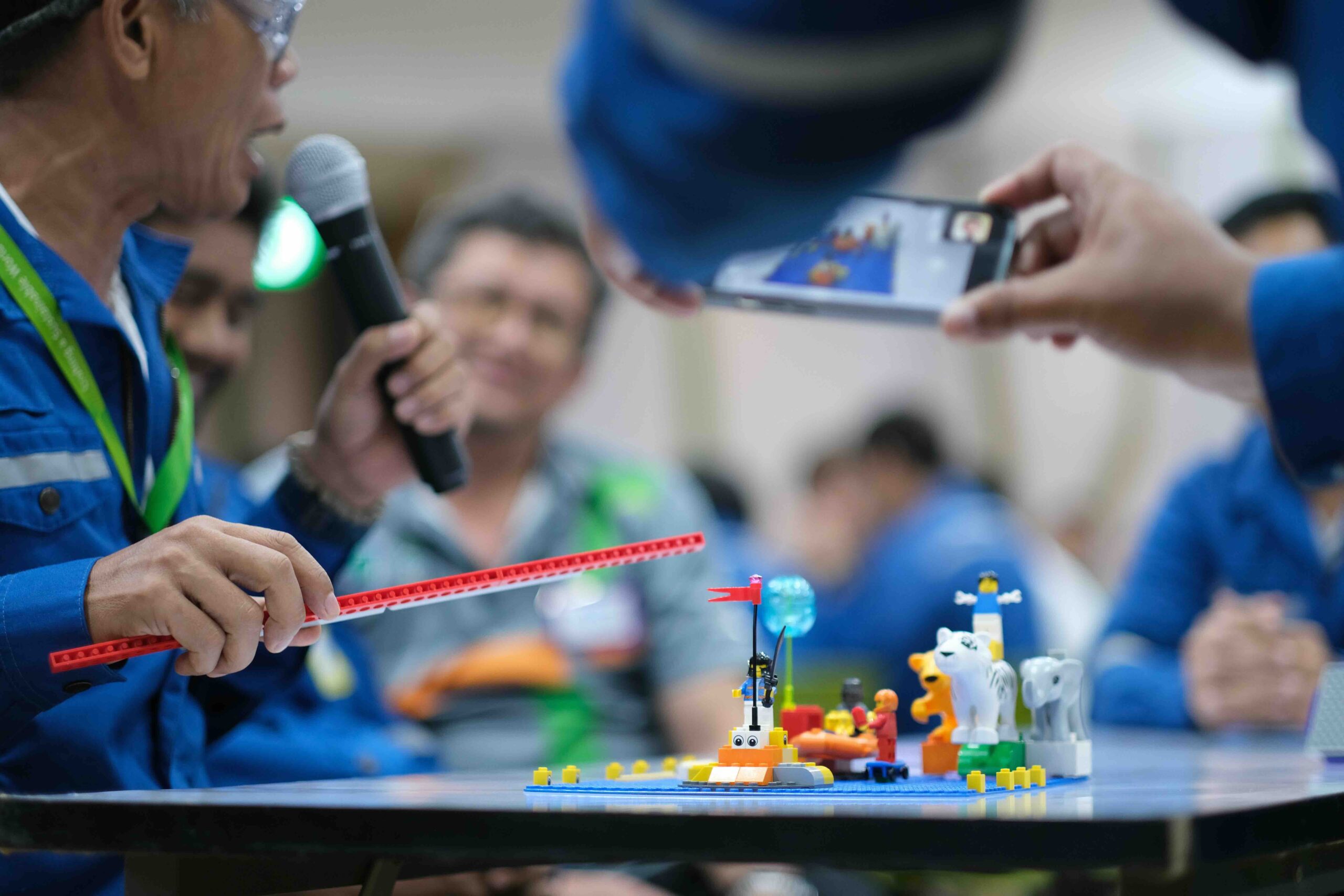 BRAVEWAY-ผู้นำการจัดการอบรม Team Synergy ด้วยกระบวนการ LEGO SERIOUS PLAY