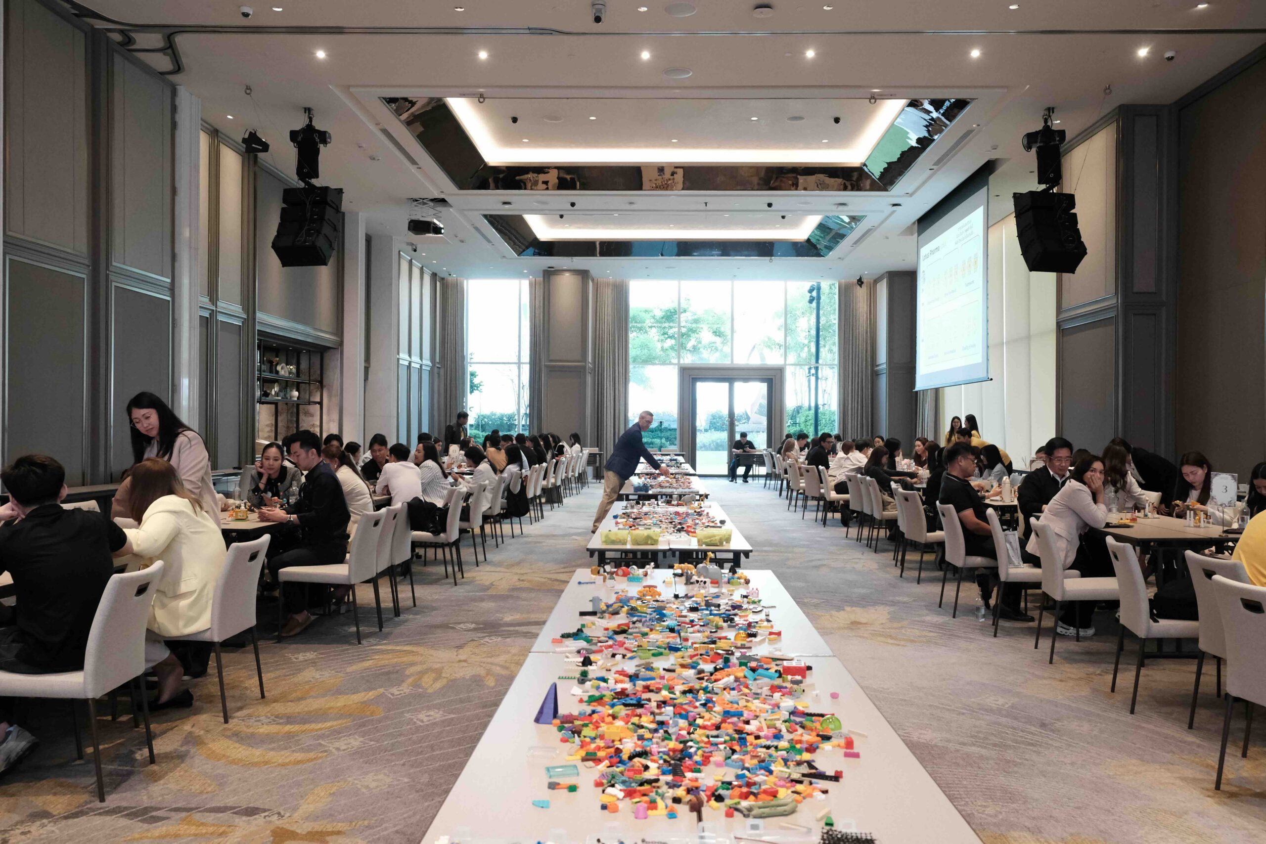 BRAVEWAY-ผู้นำการจัดการอบรม Team Synergy ด้วยกระบวนการ LEGO SERIOUS PLAY